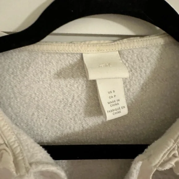 Collared Sweater Sweatshirt - Picture 7 of 9